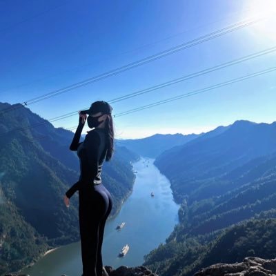 mm55007050's profile picture. 可爱不是长久之计，可爱我是长久之计吖🤗发现另外一个新大陆，电报常联，欢迎素质友友交流，我也会好好珍惜你们