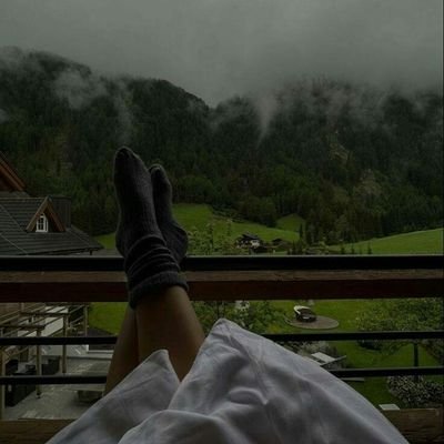 iliiliililiii's profile picture. 