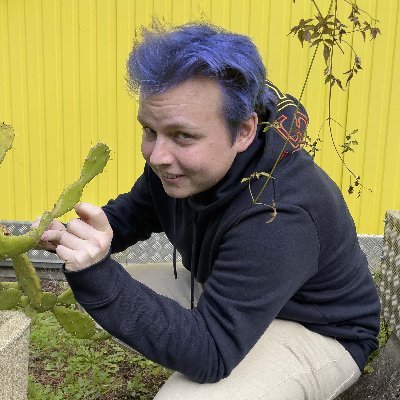 Evander_01436's profile picture. 22 ans, étudiant en xénobiologie à Parisia III 👨‍🎓