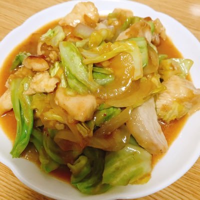 SMqDPtYxxxU2aK8's profile picture. 