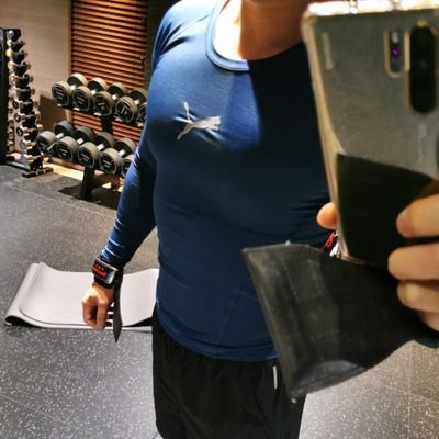 yochanNGS1's profile picture. 178cm/77kg
しがないサラリーマン14年目🕴
九州北部在住🏘
気軽にメッセージくださいー♪