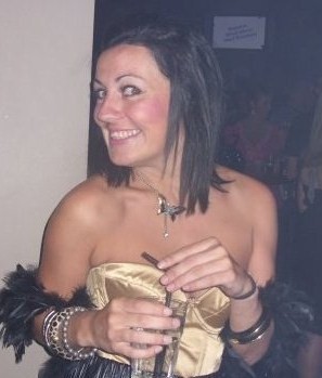 Lindsey_Lang's profile picture. Remember, you can't reach what's in front of you until you let go of what's behind you. Move forward with out looking back.