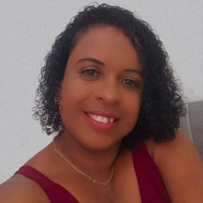 🗞 Jornalista
📲 Gestora de trafego
👩🏾‍💻 Social Media