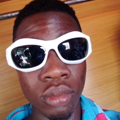 🎭 Content Creator
🎬 Director
🎥 Cinematographer
🤖 Activist
📞 For Booking, Birthday Shoutout And Sponsorship
📩 samuelabayomisodimu@gmail.com