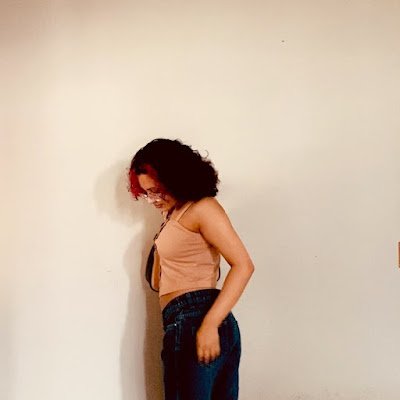 MoodRing17's profile picture. 