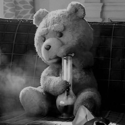 Siinzza's profile picture. آبان ۹۸ فراموش نمیشود. #مهسا_امینی