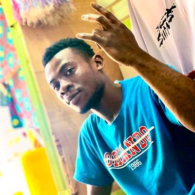 LatroNomel's profile picture. 