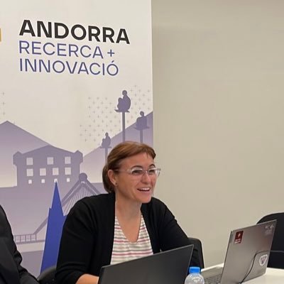 Mestra i Coordinadora del projecte de Robòtica Educativa de l’Escola Mn Albert Vives (La Seu d’Urgell) i Professora Col.laboradora a la Universitat d’Andorra