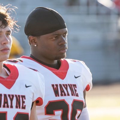 Zachariah Williams | Wayne High School | C/O 2023 | RB @UCWV_Football 🔴🟡