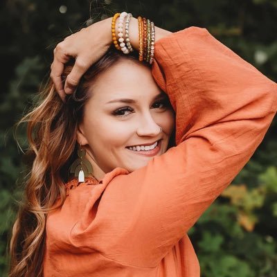 kdlaneboutique's profile picture. Boutique store owner