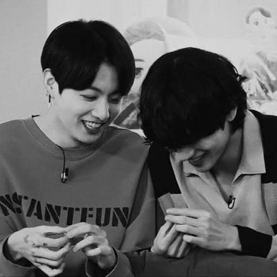 - a fan account for #정국 and #태형
~ in this bangtan shit for life.