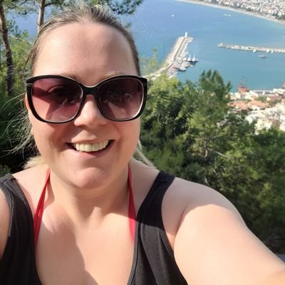 2nd Psychology Student with the OU. Residential Support Worker in a PIPE Approved Premises. Interested in trauma and its impact. All views my own. 🏳🌈