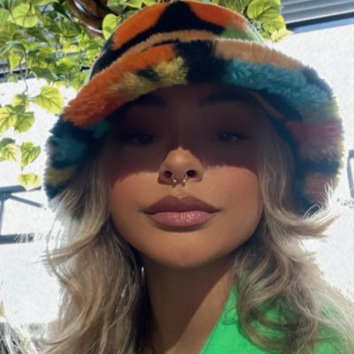 Gabibbarra's profile picture. ✨ IG: @Gabibbarra