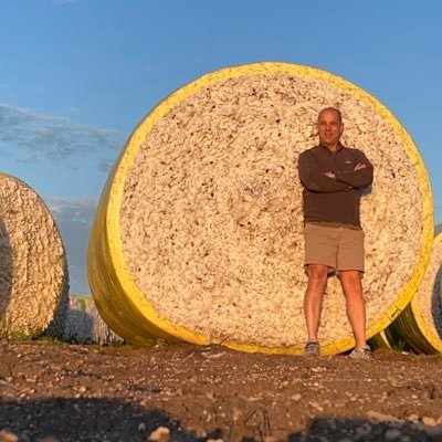 City based agronomist in the fertile fields of Sydney. Supporting productivity, sustainably and communities in agriculture.