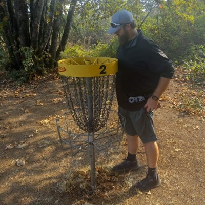 Disc Golf ⛓🥏| @LizotteDiscGolf and @FormaL are my 🐐’s #GrowTheSport #GoDucks #Seahawks #RipCity #SeaUsRise