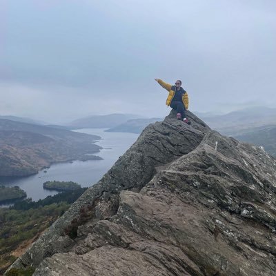 PhD researcher @unistrathclyde in peptide chemistry for @BurleyResearch! I like to climb things. Views are my own