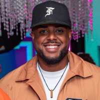 Nova (@djnova) 's Twitter Profile