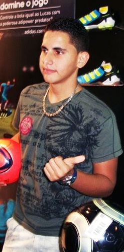 #VerásQueUmFilhoTeuNãoFogeÀLuta !