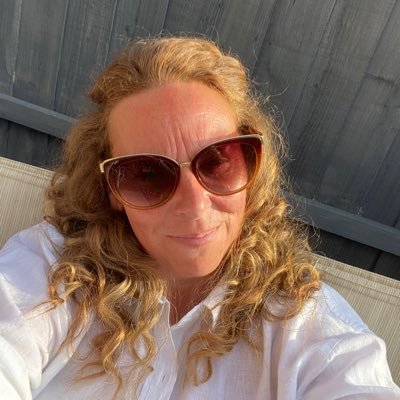 kellogs34's profile picture. Mum to my beautiful girls No.1 fan of the Hubster 🏴󠁧󠁢󠁳󠁣󠁴󠁿, the rest of my time is netball, netball, partial to a Gin or 2 #teamhutton❤️