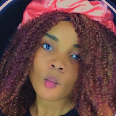 thatisnelaaa's profile picture. 💕 𝗜𝘄𝗿𝗶𝘁𝗲 𝘄𝗵𝗮𝘁 𝗜 𝗿𝗲𝗮𝗹𝗶𝘀𝗲 𝕀'𝕞 𝕤𝕚𝕟𝕘𝕝𝕖 𝕓𝕦𝕥 𝕚𝕟 𝕒 𝕣𝕖𝕝𝕒𝕥𝕚𝕠𝕟𝕤𝕙𝕚𝕡 𝕨𝕚𝕥𝕙 𝕗𝕦𝕟 𝕒𝕟𝕕 𝕗𝕣𝕖𝕖𝕕𝕠𝕞🌹