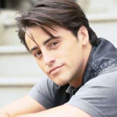 UXYZZZ's profile picture. This is a scroll account to add some background noise during spare time nothing serious