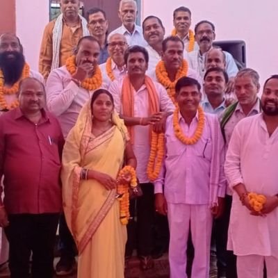 Babulal94106302's profile picture. प्रचार सचिव
परिक्षेत्रीय साहू संघ संबलपुर
उपाध्यक्ष
ग्रामीण साहू संघ तेंदुवा
अध्यक्ष
युवा प्रकोष्ठ परिक्षेत्रसाहूसंघ संबलपुर तहसील नांदघाट जिला बेमेतरा(छ,ग,)