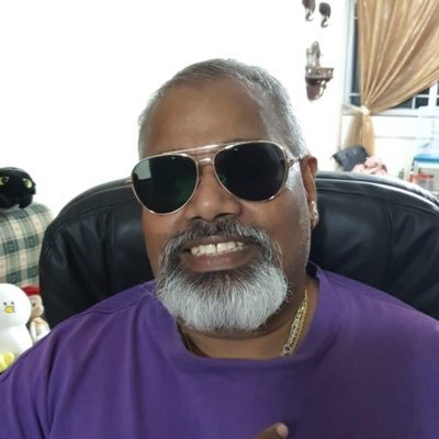 NSiva25's profile picture. looking to widen my circle of friends