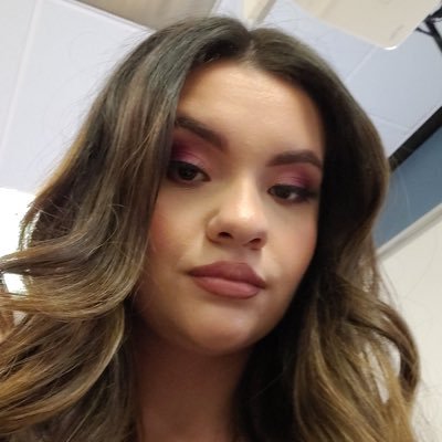 insta @ceceliaasmithh tiktok @ceceliasmithh racing insta and fb @rocketgirlracing