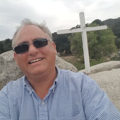 CraigBahruth's profile picture. 👀 🇺🇸
