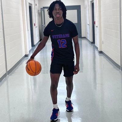 | Veterans High School 2025 | 5’11 150 | SG/PG | 3.8 GPA | mckinleyowens02@icloud.com