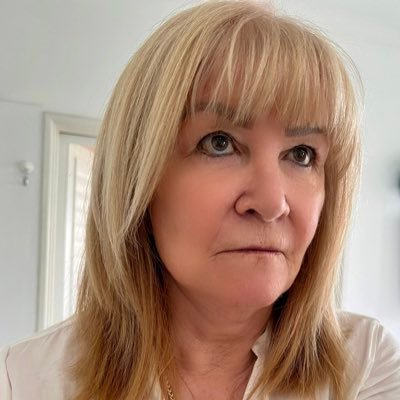 Mother of 4 wonderful young adults and 2 cute pets. Conservative Liberal in outlook and supporter of fair play. Love Perth.RT’s not https://t.co/wNSAGOcAi0 DMs