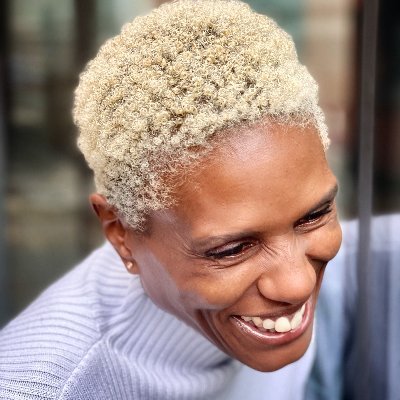All over arts & culture. Olivier Award-winner, journalist, data freak, change-maker, Mayor of London Culture Ambassador, fashion ambassador. All opinions mine!