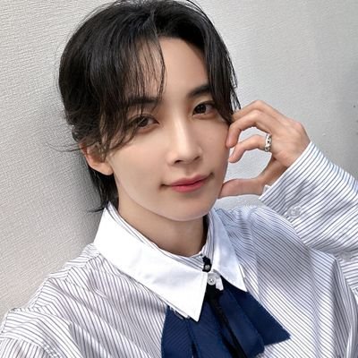 ARMYでCARATの50代。
最近VRの扉を開いて夜な夜な釣りしたりしています。
セブチのドームツアー大阪参戦しまっす!
推しはDMでどうぞ。
2023年8月2日、奇しくも誕生日に乳がんが発覚。
治療記録残そうと思います。