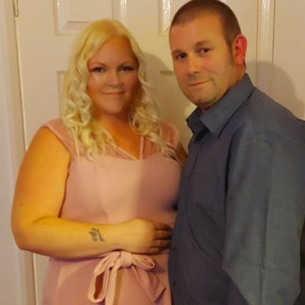 LizD89's profile picture. Mum to 3 amazing humans ❤💙💜
Wife 💏
Dance and Acro mum 🤸💃🖤