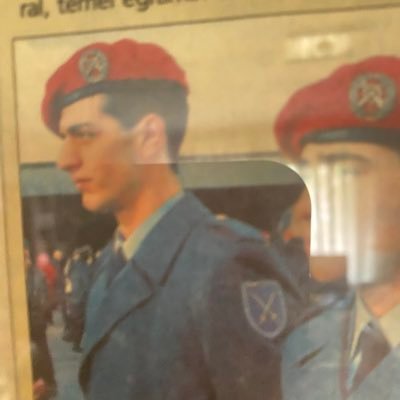 42Dex's profile picture. Vom Bordstein zum Daimler.