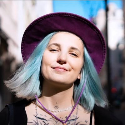 3D artist / Motion designer, passionate NFT creator & vegan activist. 🌿