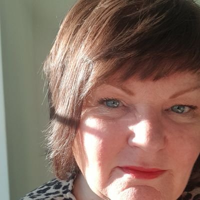 FoyleAly's profile picture. Mum of 2 talented musical teenagers. Wife of a gorgeous man. Matron in heam onc . rtd early. Loves rugby. Views are mine.