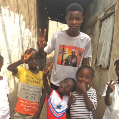 Hello everyone my name is Molamin I am here behalf of looking support so that I can buy food for siblings 🙏🙏