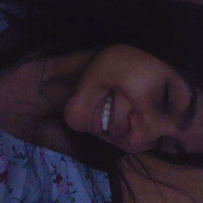 me amo mais amo muito mais o veigh , me amo muito mais o veigh eu amo mais , eu amo o veigh demais , mas eu me amo, mas claro amo mais o veigh ! الثقة هي السر