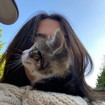 AchaNatasha10's profile picture. Suka review produk + Open Joki Tugas/Skripsi 💸