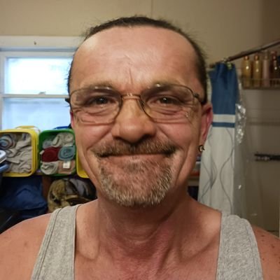 Name is Richard Peglow Jr, I'm 51 yes.old I have a very attractive wife and 7 wonderful daughters and 3 grandchildren.