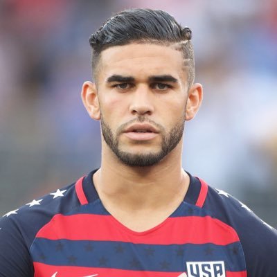 Footballer: ……… Think Elite Inc. Instagram: @ddwyer14 https://t.co/aH1MGh0kHr