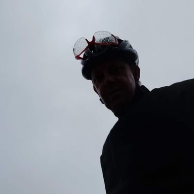 risco871's profile picture. de a a la z