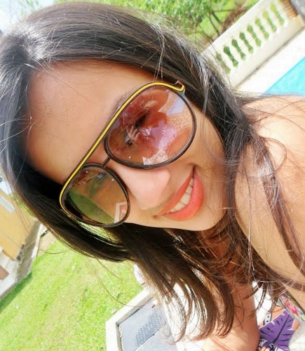Cada um sabe a alegria e a dor, que trás no coração. -                                     
 [Lah, 15 anos, Geminiana, Corinthiana e feliz!]