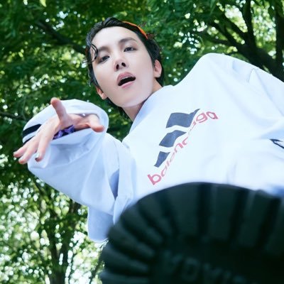 borahae_scorpio's profile picture. 29 | 🏳️‍🌈 | she/they | joon + hobi bias | I like bts + cozy games 🩷