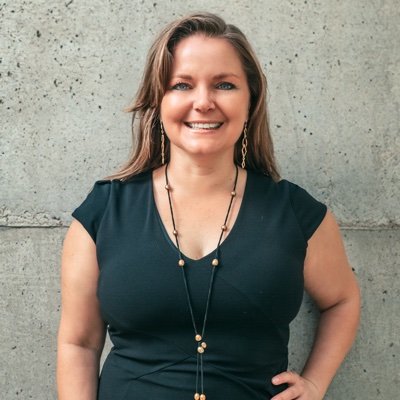 MelindaSchug's profile picture. Elevate your business in the digital arena!