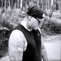 Andrew Black(@the_unholy_hand) 's Twitter Profile Photo
