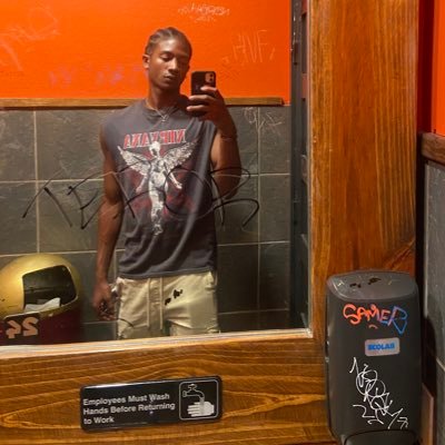 † ✞ Somewhere between psychotic and iconic 👁 #PVAMU