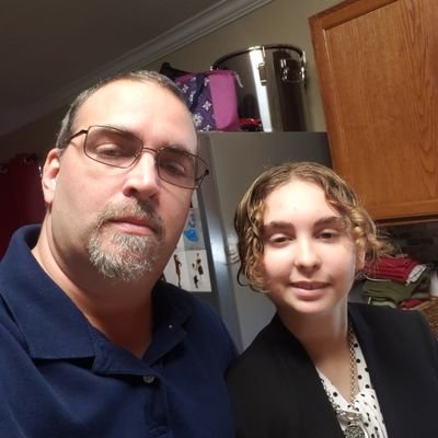 Father, Husband, Family Court Veteran. Profile pic is last day my daughter and I were together before RI family court jailed her to cover up thier corruption.