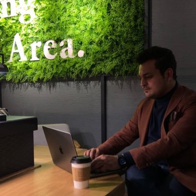 omerevrencomtr's profile picture. Çabalar önemlidir, vaatler değil.